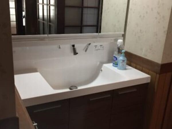 神奈川県横浜市_洗面台交換_施工後