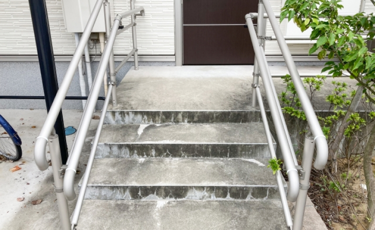 手すり・転落防止柵設置