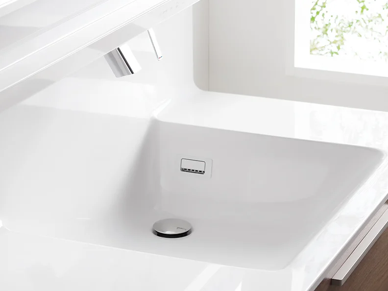 お掃除ラクラク水栓&ハイバックガード