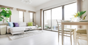 明るさ向上した部屋