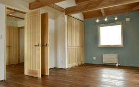 アクセントクロスでインテリアとの調和