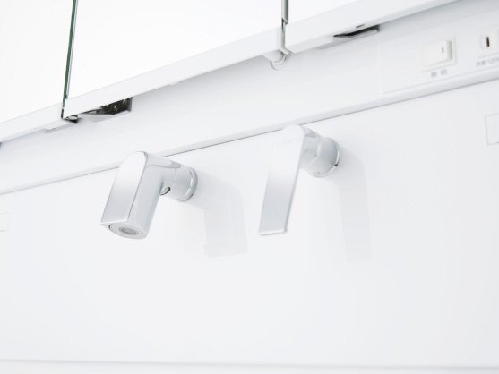 お掃除ラクラク！フラットな水栓まわり